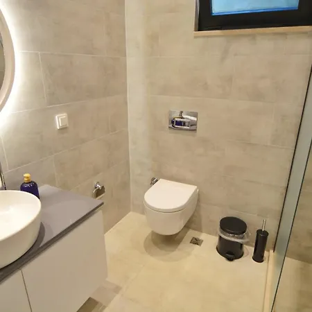 Artun Villa *